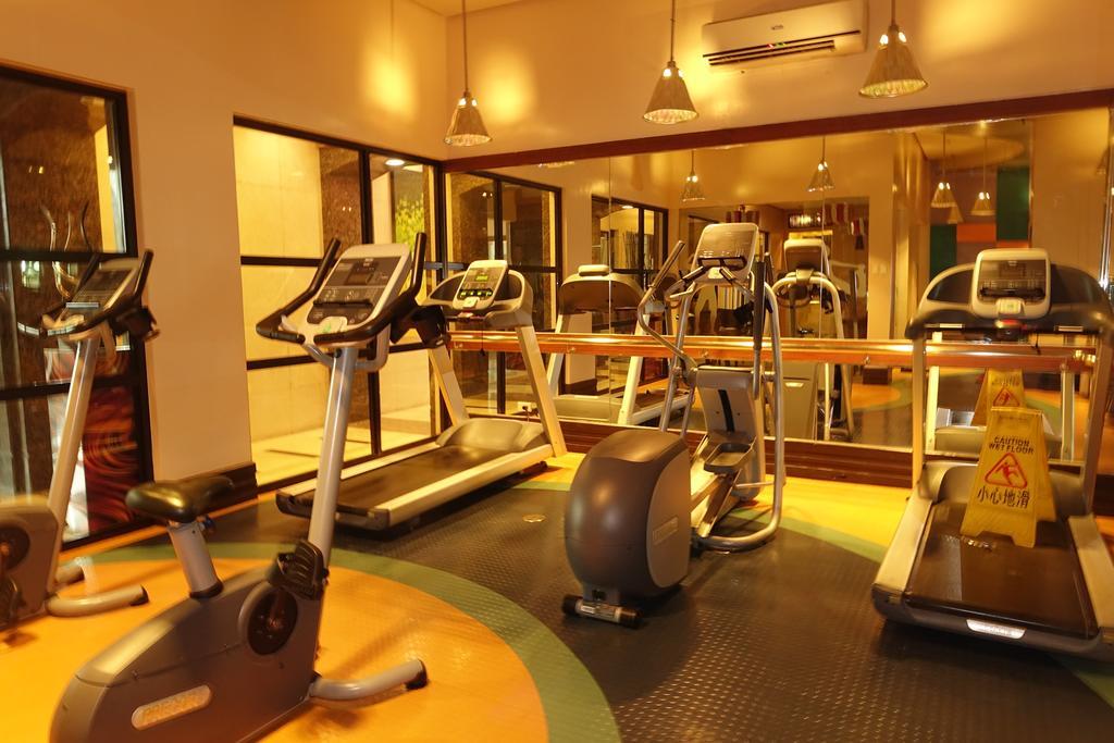 Luxury Condo At Forbeswood Parklane The Fort Bgc Makati City Zewnętrze zdjęcie